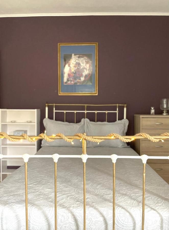Villa Anasandra - 3 Bedroom Villa Kompitsion Экстерьер фото