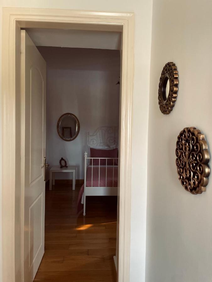 Villa Anasandra - 3 Bedroom Villa Kompitsion Экстерьер фото